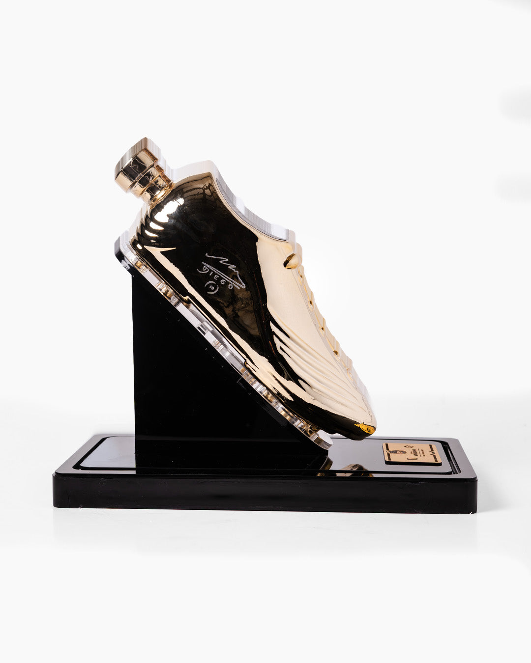 Tequila Maradona Extra Añejo Gold Edition 750 Ml