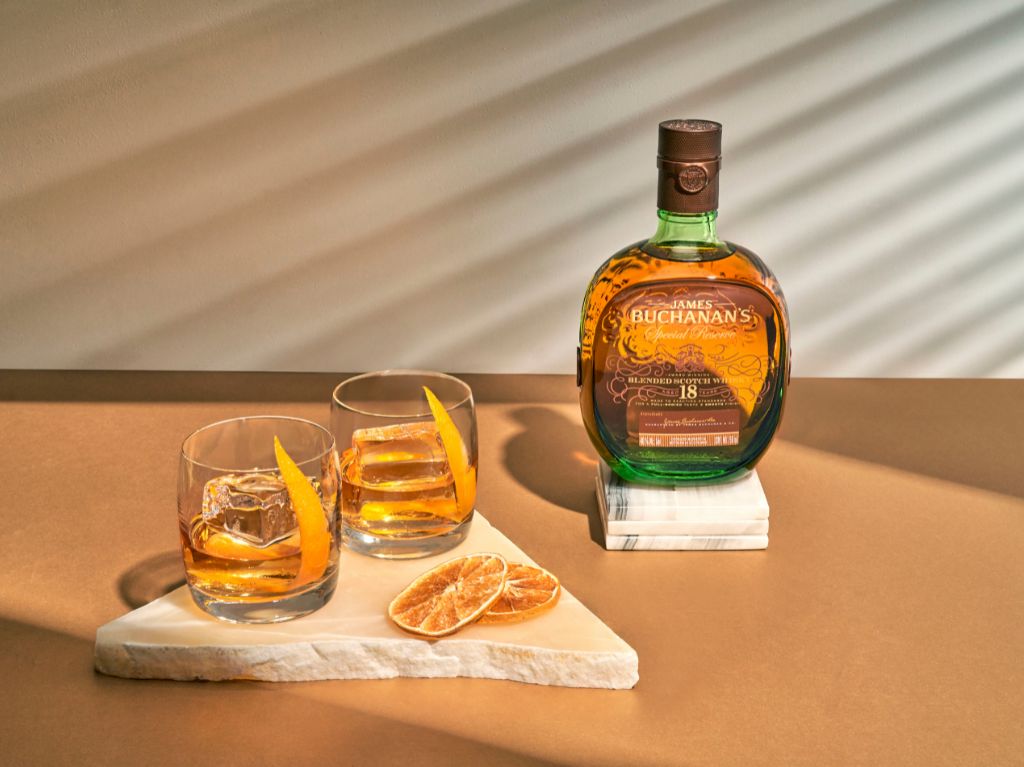 Whisky Buchanans 18 Años 750 Ml + REGALO Martell VSOP 350 ml