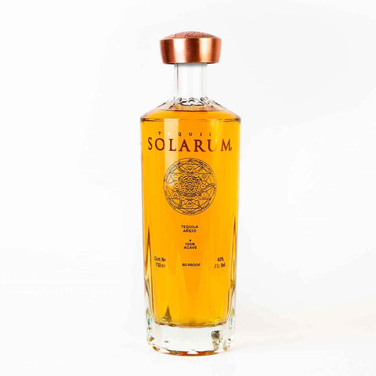 Tequila Solarum Añejo 750 Ml