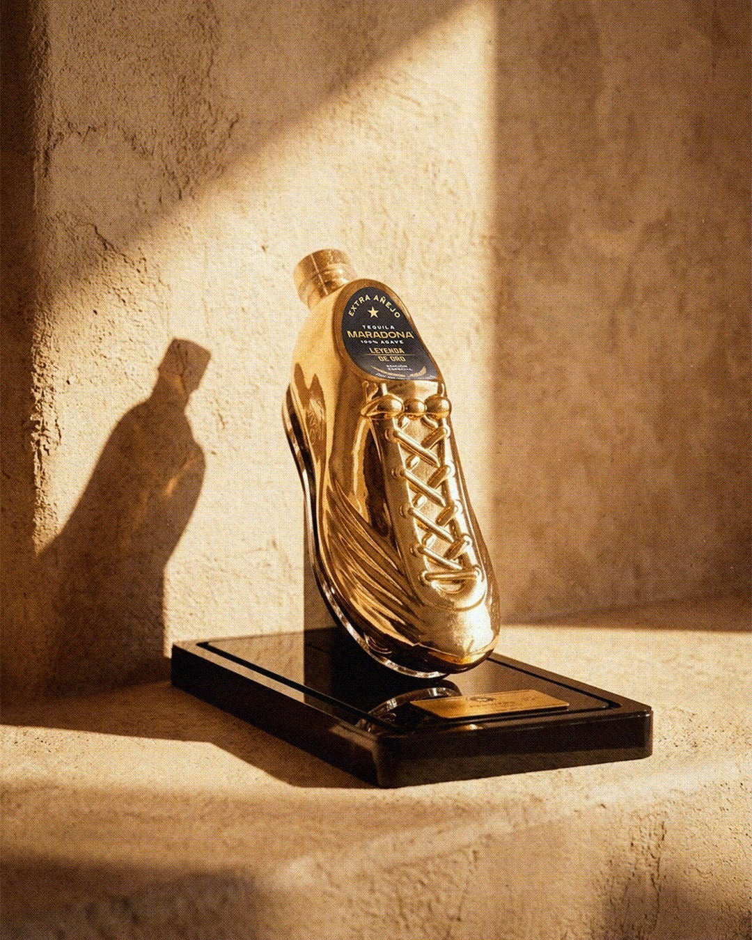 Tequila Maradona Extra Añejo Gold Edition 750 Ml