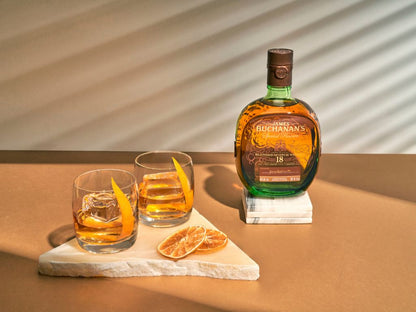 Whisky Buchanans 18 Años 750 Ml + REGALO Martell VSOP 350 ml